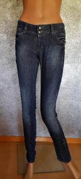 Jeans der Marke " Conto Bene "